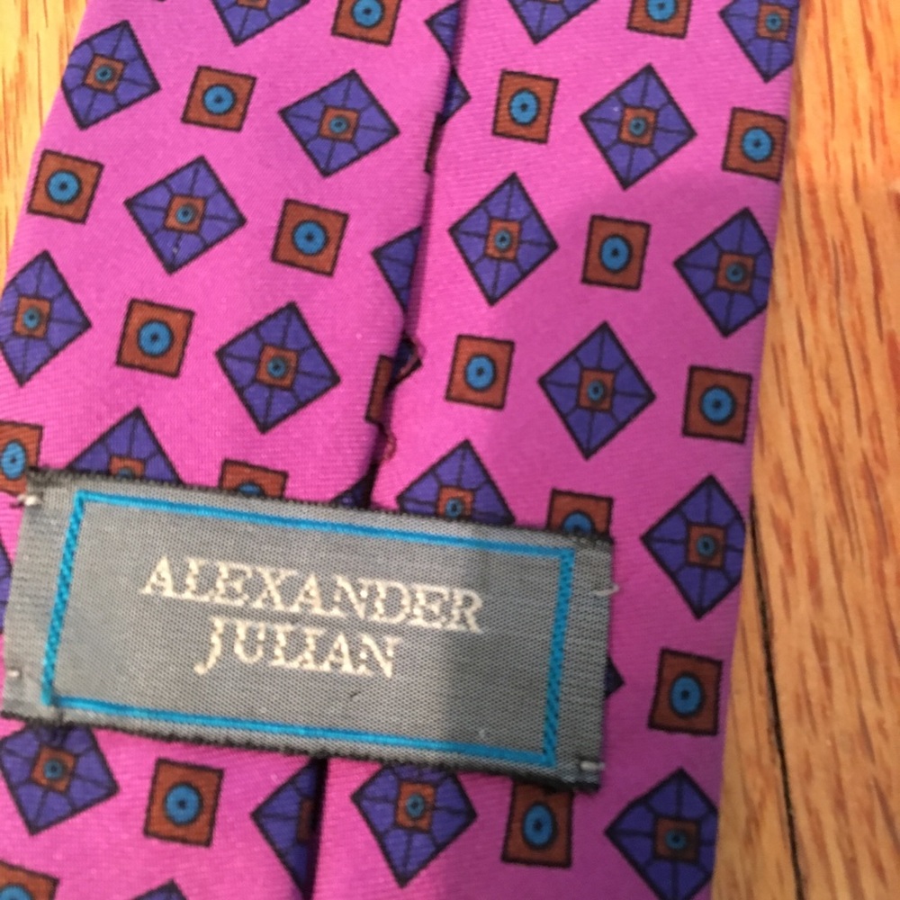 Alexander Julian Tie